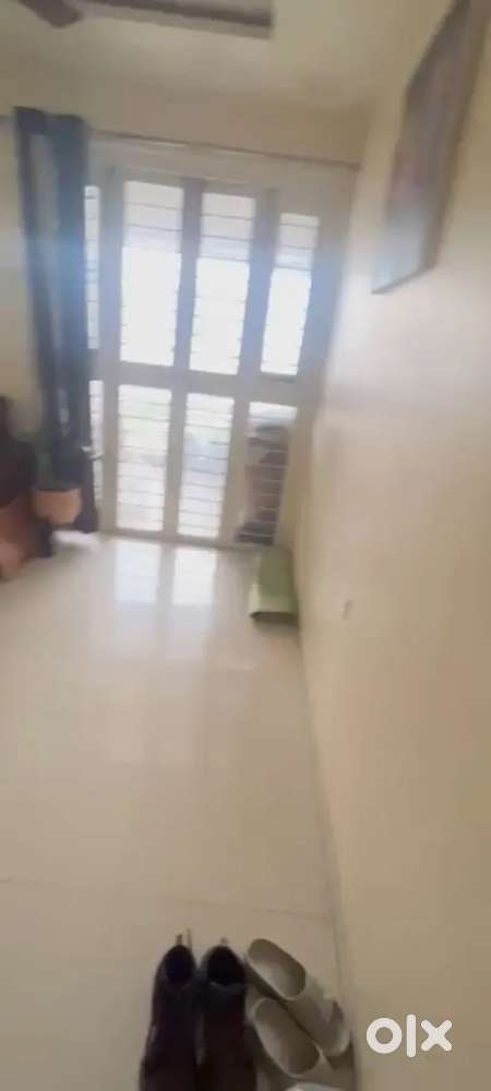 FULLY FURNISHED 2BHK FLAT FOR RENT AT WAKAD FOR FAMILY.