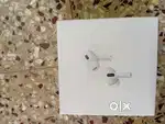 Orginal Apple air podes generation 2