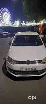 Volkswagen polo modal  2011