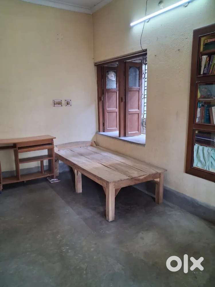 For Rent For Students or Working( Only Men)