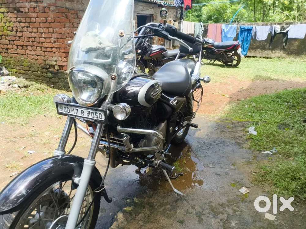 Powerful Bajaj Avenger 220 Cruise – Affordable Price!