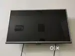 A 32 inchs LG TV