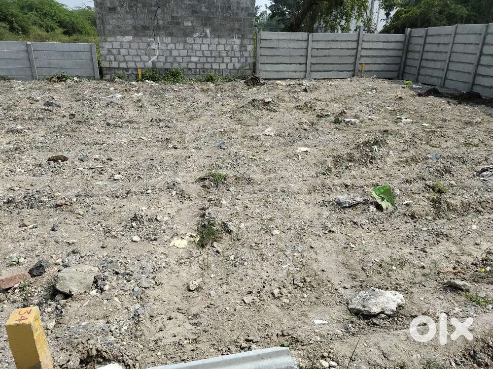 Plot for sale in Etukuru  18000 per sq yard