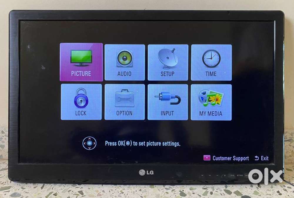 LG 28 inch LED TV