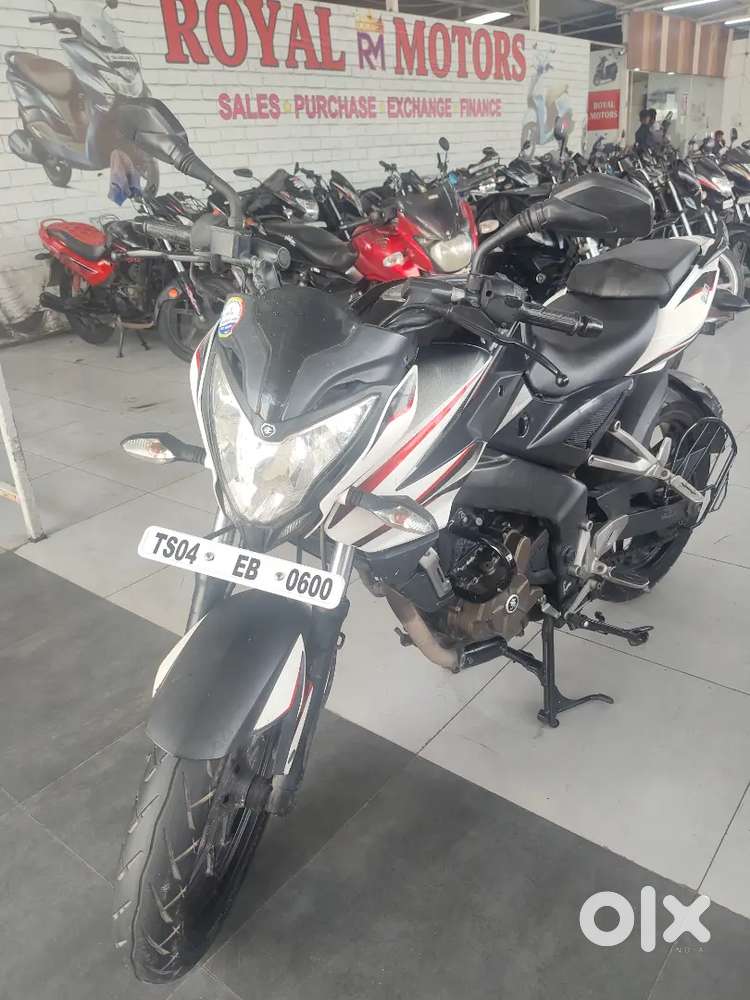 BAJAJ PULSAR NS 200 MODEL 2014