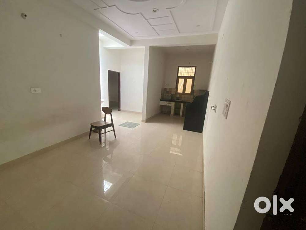2 BHK Semi-Furnished Flat Near Sector 8 Market & DMart