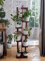 Wooden Stant