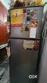 FULLY FUNCTIONAL FRIDGE With Great Cooling