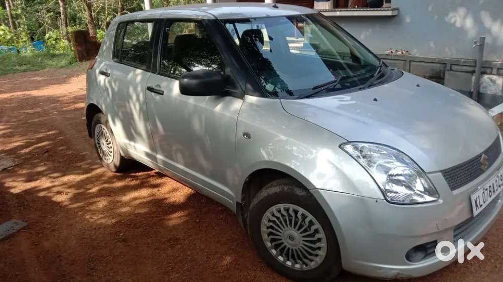 Maruti Suzuki Swift 2006 Petrol 142000 Km Driven
