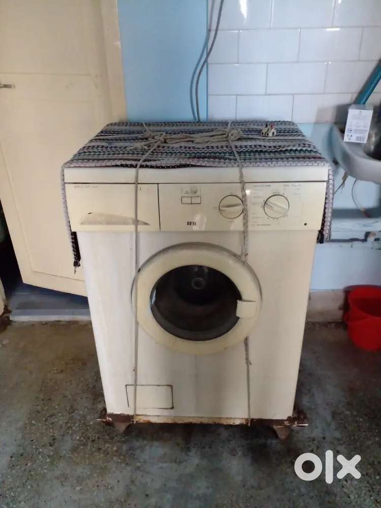 Old washing machine IFB