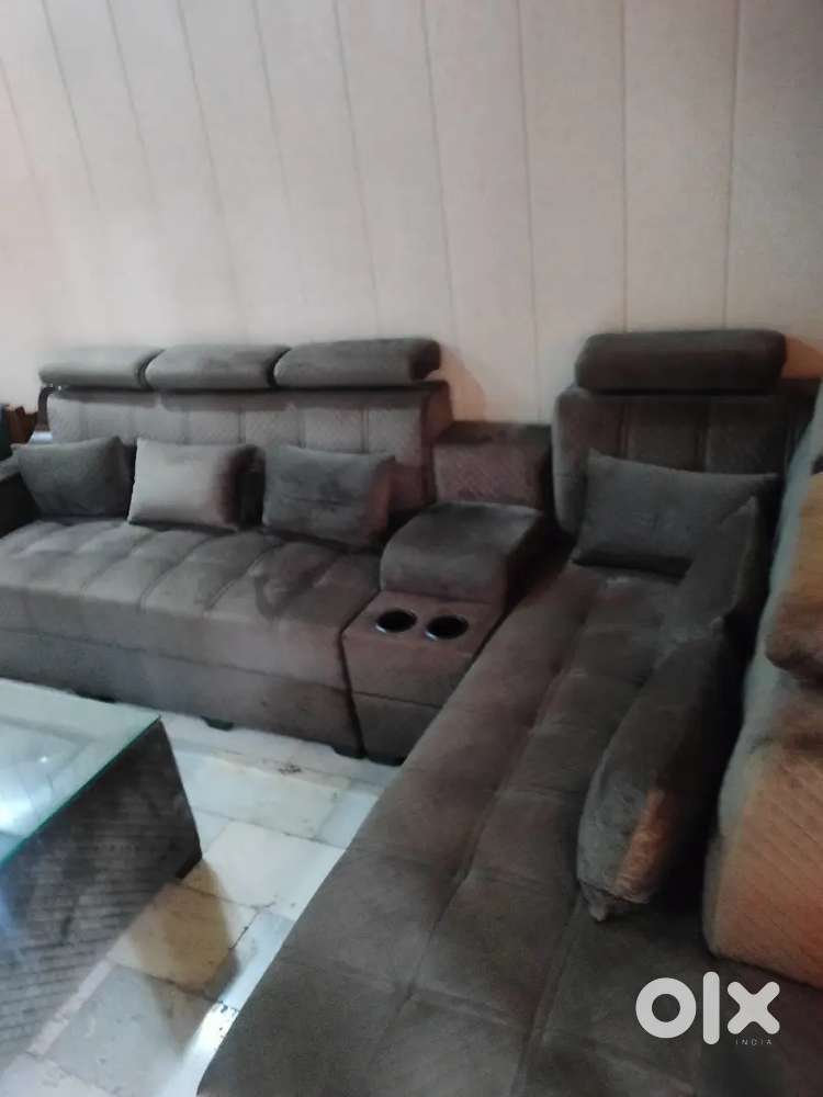 Sofa set computer monitors