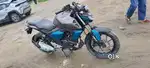 Yamaha FZS FI V.3 ABS BS6 13L petrol tank fast owner bike good