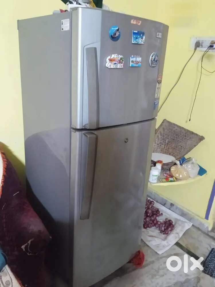 Refrirator double door LG