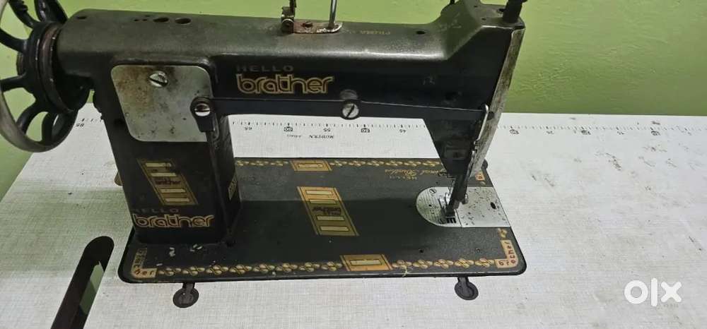 Tailoring machine brother brand very good good working