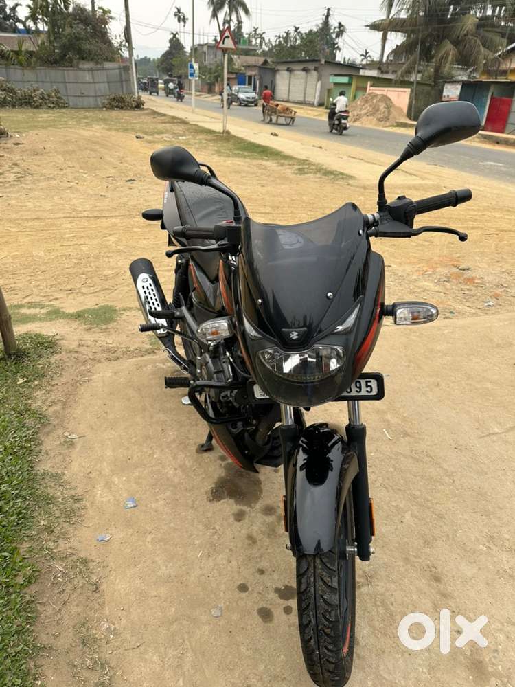 Pulsar 150