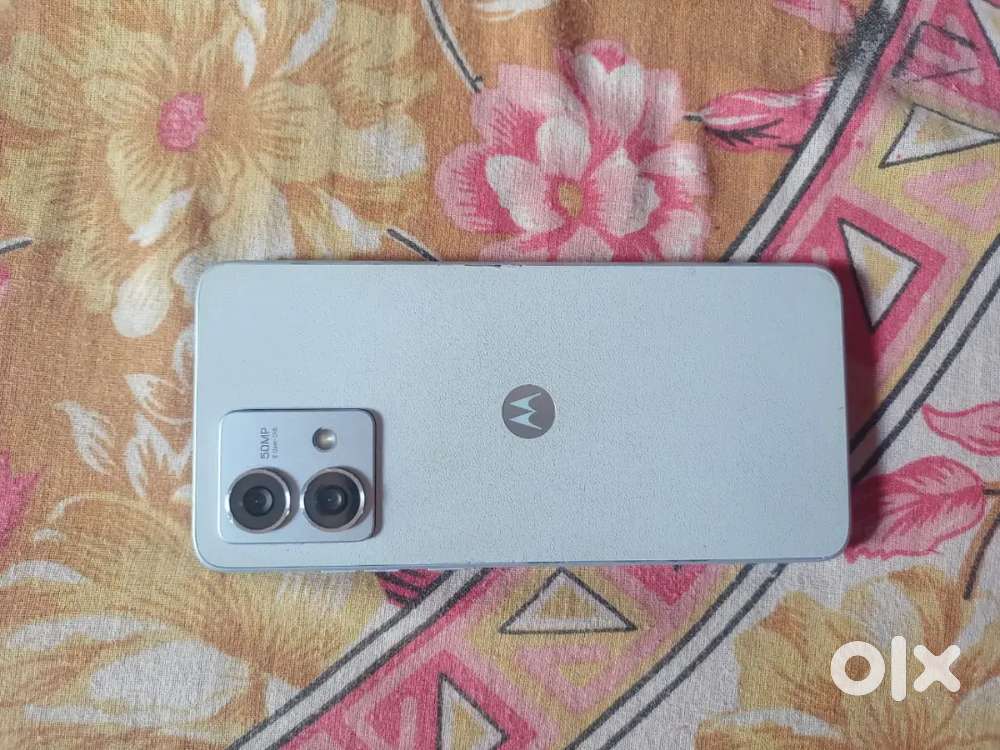 5g Moto g 84,(12-256),android 15, changed display&all ok