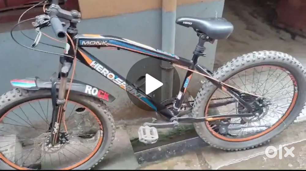 Hero monk  double disk with gear