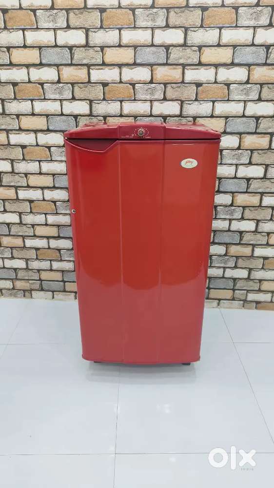 Godrej champion 185 litres 5 star rating red colour single door fridge