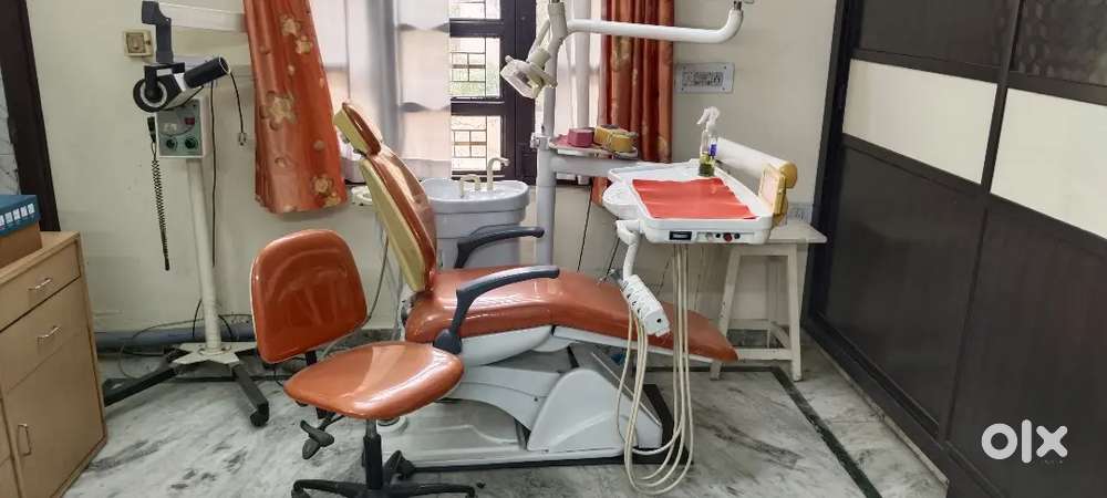 Dental chair all working
