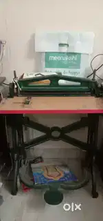 Sprial binding machine