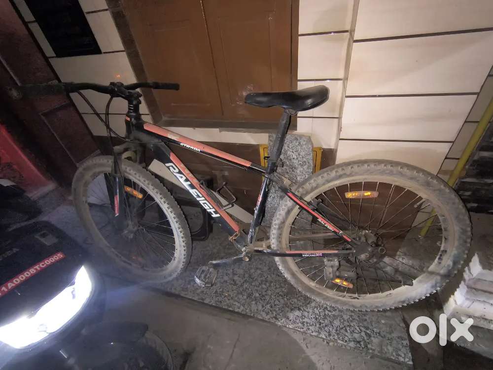 RALEIGH STRADA without gear cycle