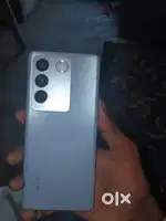 Vivo v 27 phone selling