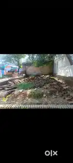 Free hold plot for sale 100 sqyd good location