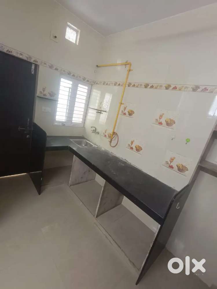 1 BHK Rent in 3B