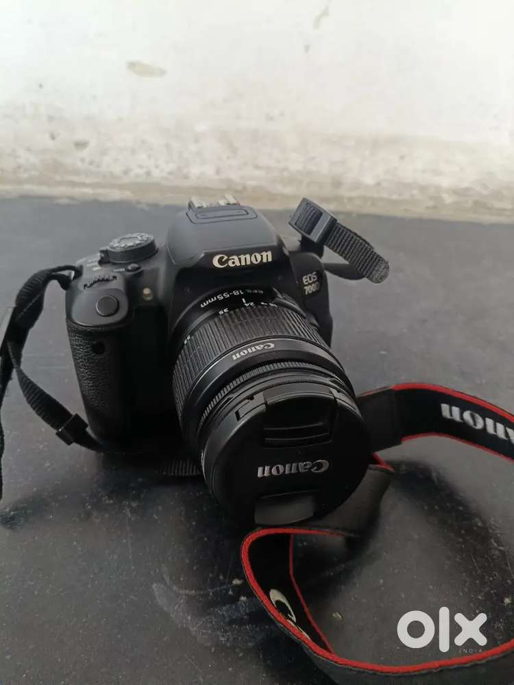 Rent Canon 700D DSLR with 18-55mm Zoom Lens