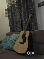 Yamaha F280 Guitar