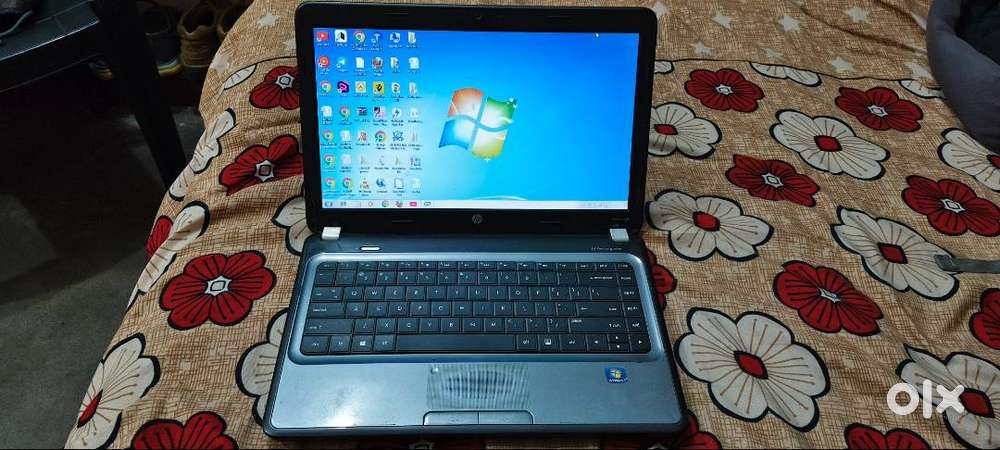Hp i3 laptop (4gb Ram)