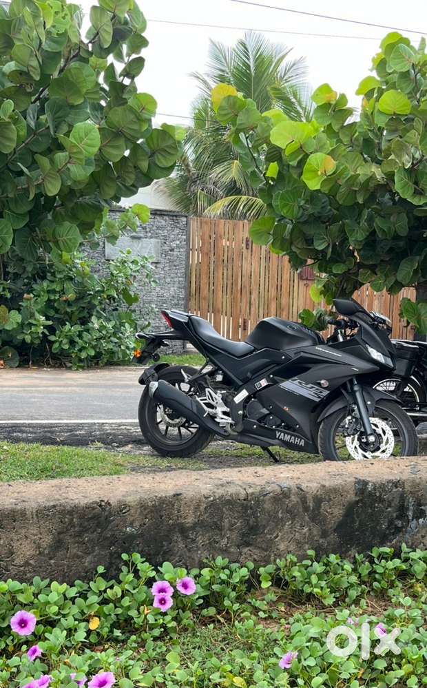 Yamaha R15s V3