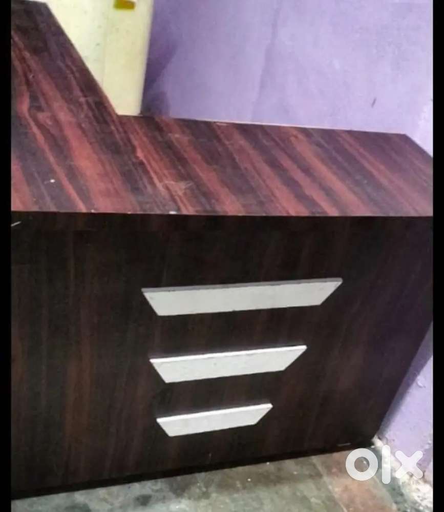 Wooden L shape Shop and office counterl