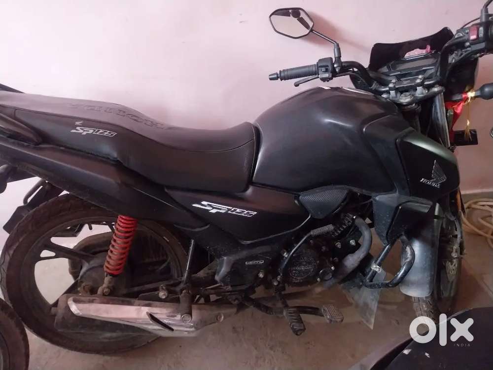 New bike only 2372 km driven; top disc brake model