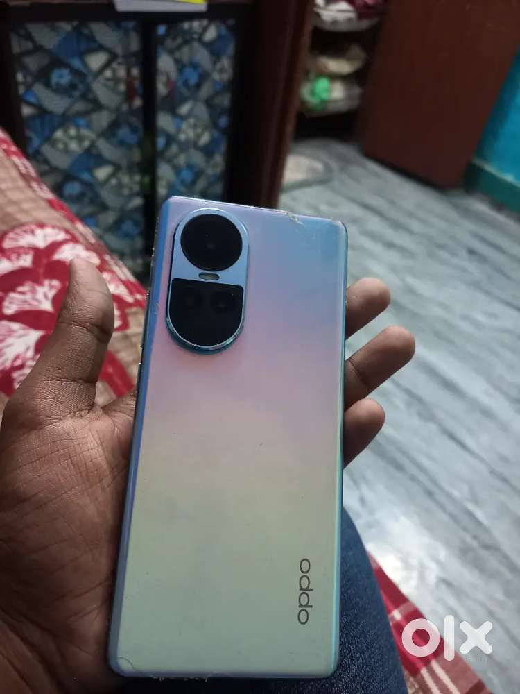 Oppo Reno 10 . 8-256 gb