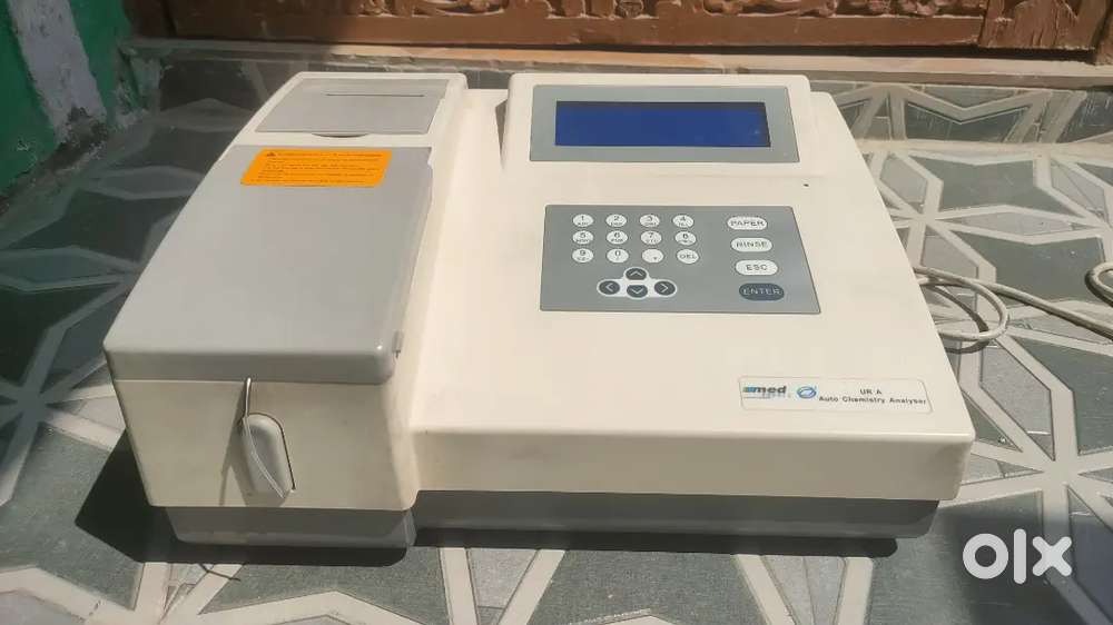 Bio chemistry semi automatic analyser