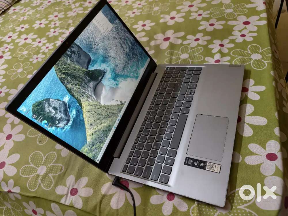 Lenovo Laptop mint condition