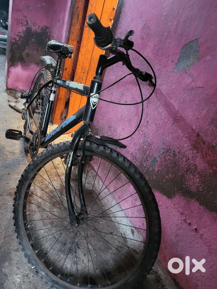 Good condition 6 gair bicycle