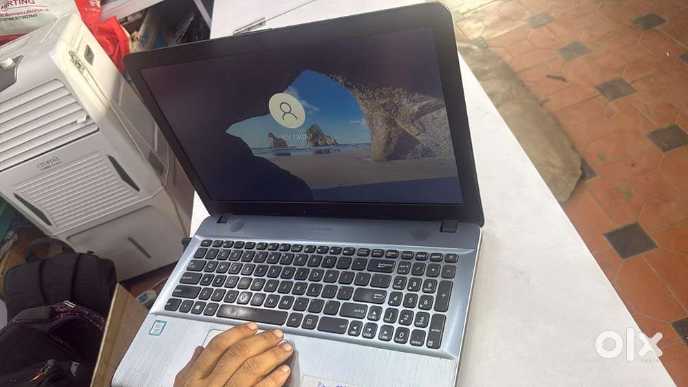 Asus laptop i3 processor