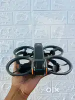 Avata 2 with FPV Controller 3