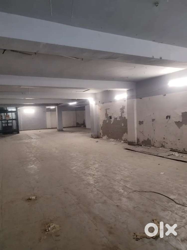10000 sqft first floor four side open for rent in dwarka in 5 lakh rs