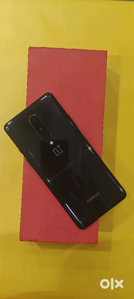 ONE PLUS 8-5G 12/256GB BRAND NEW CONDITION BACKDOOR CHANGED MOBILEONLY