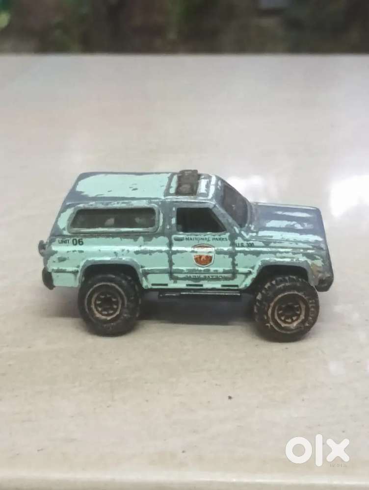 MATCHBOX} TM Chevy blazer 4×4 . nissan petrol