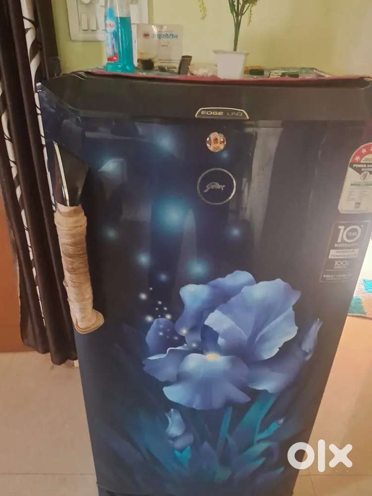 Fridge sell karna hai urgent