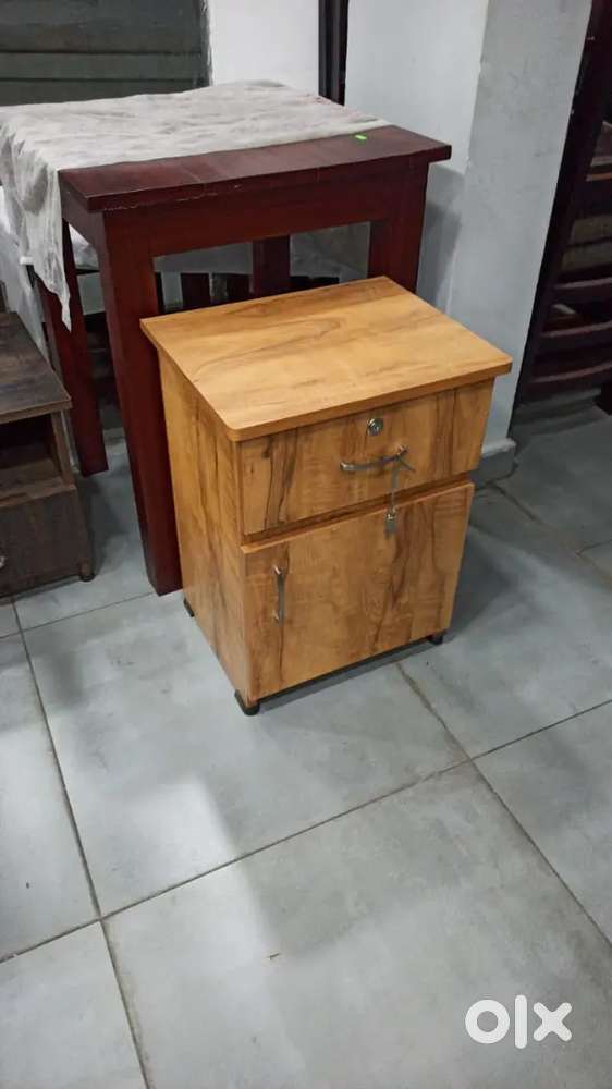 SIDE TABLE #BEDSIDE
