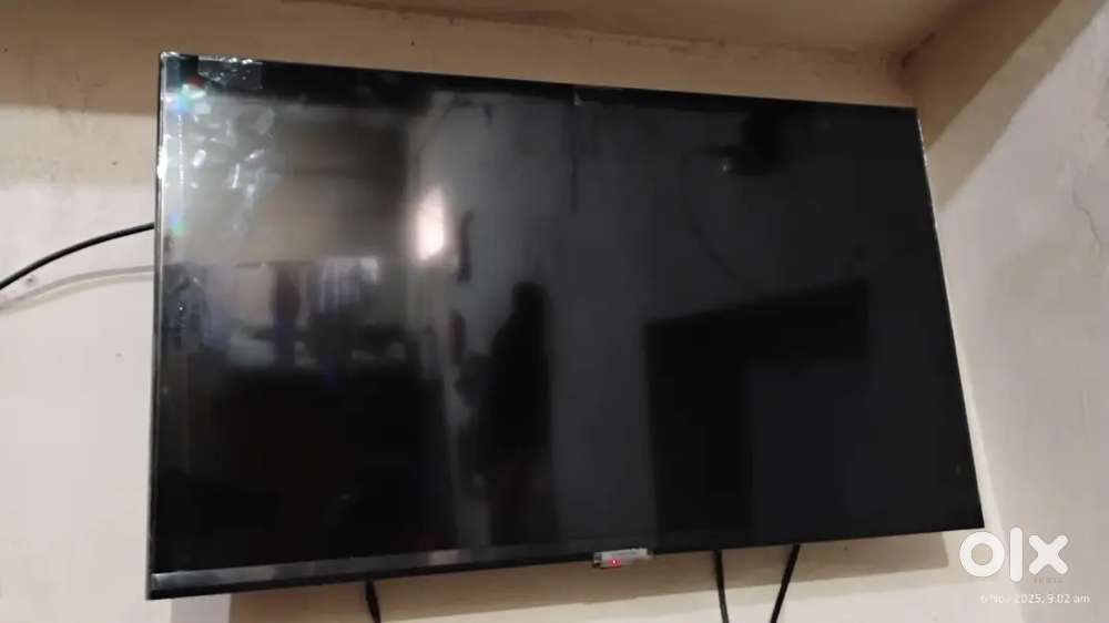 Samsung LED TV Smart 32 Inch (80cm)
