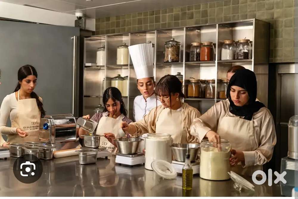 Abudhabhi job .house cooking or cleaning