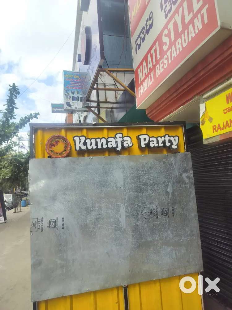 Cleaning and washing person for hotel