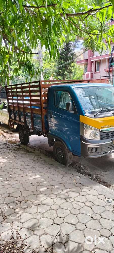 TATA INTRA V30 2024 ONLY 390 KM