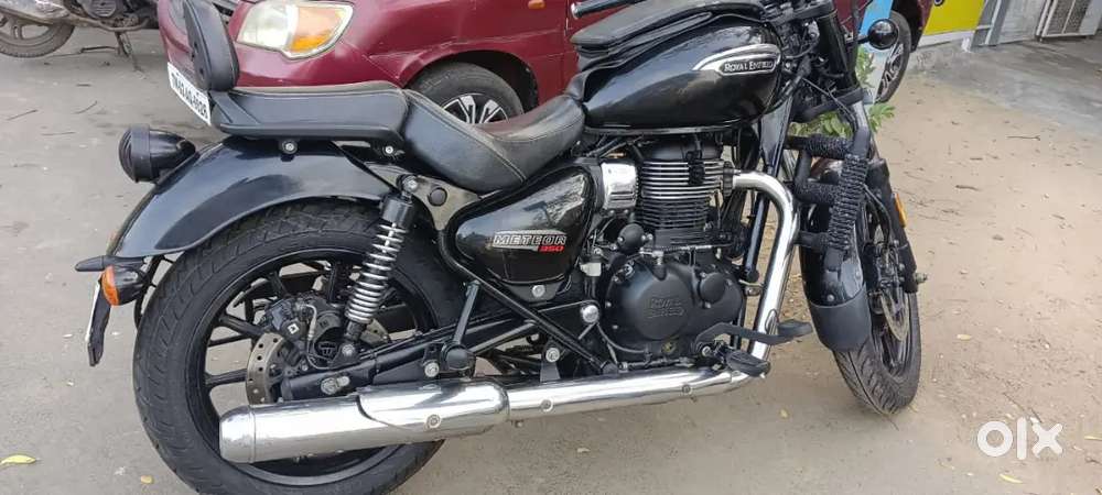 Urgent sell moving to out of station well maintained don't miss it'